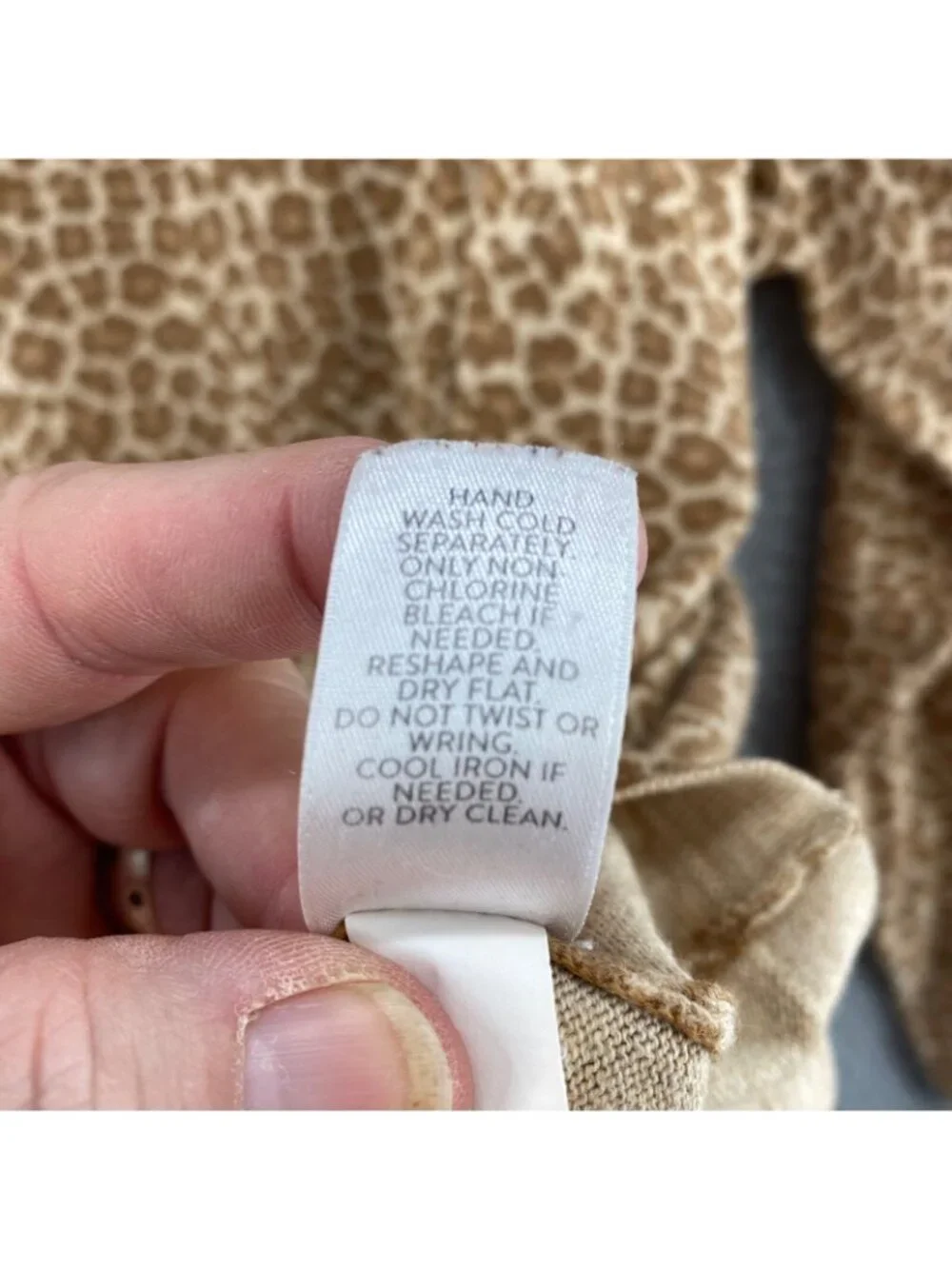 J Jill Sweater Women Large Brown Beige Animal Print Stretch Knit Pullover Casual
